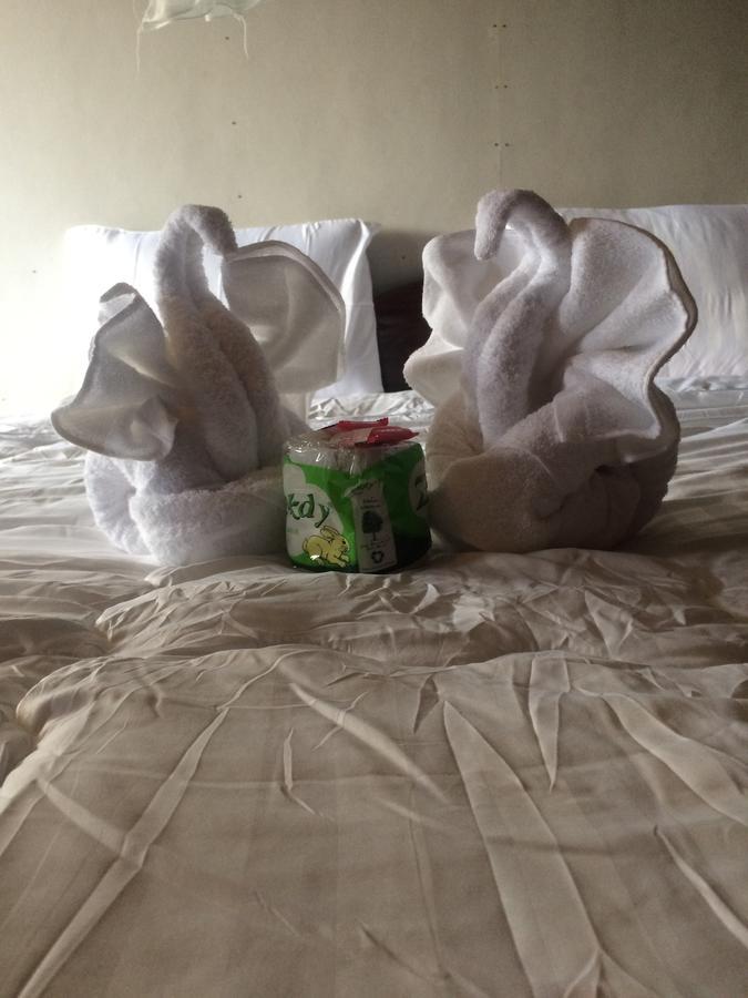 Riverside Bungalow Hotel Ban Dondét Екстериор снимка