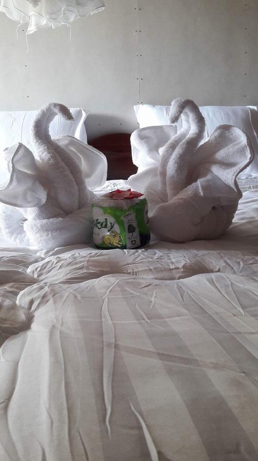 Riverside Bungalow Hotel Ban Dondét Екстериор снимка