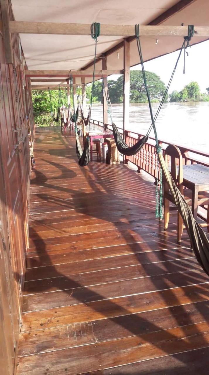 Riverside Bungalow Hotel Ban Dondét Екстериор снимка