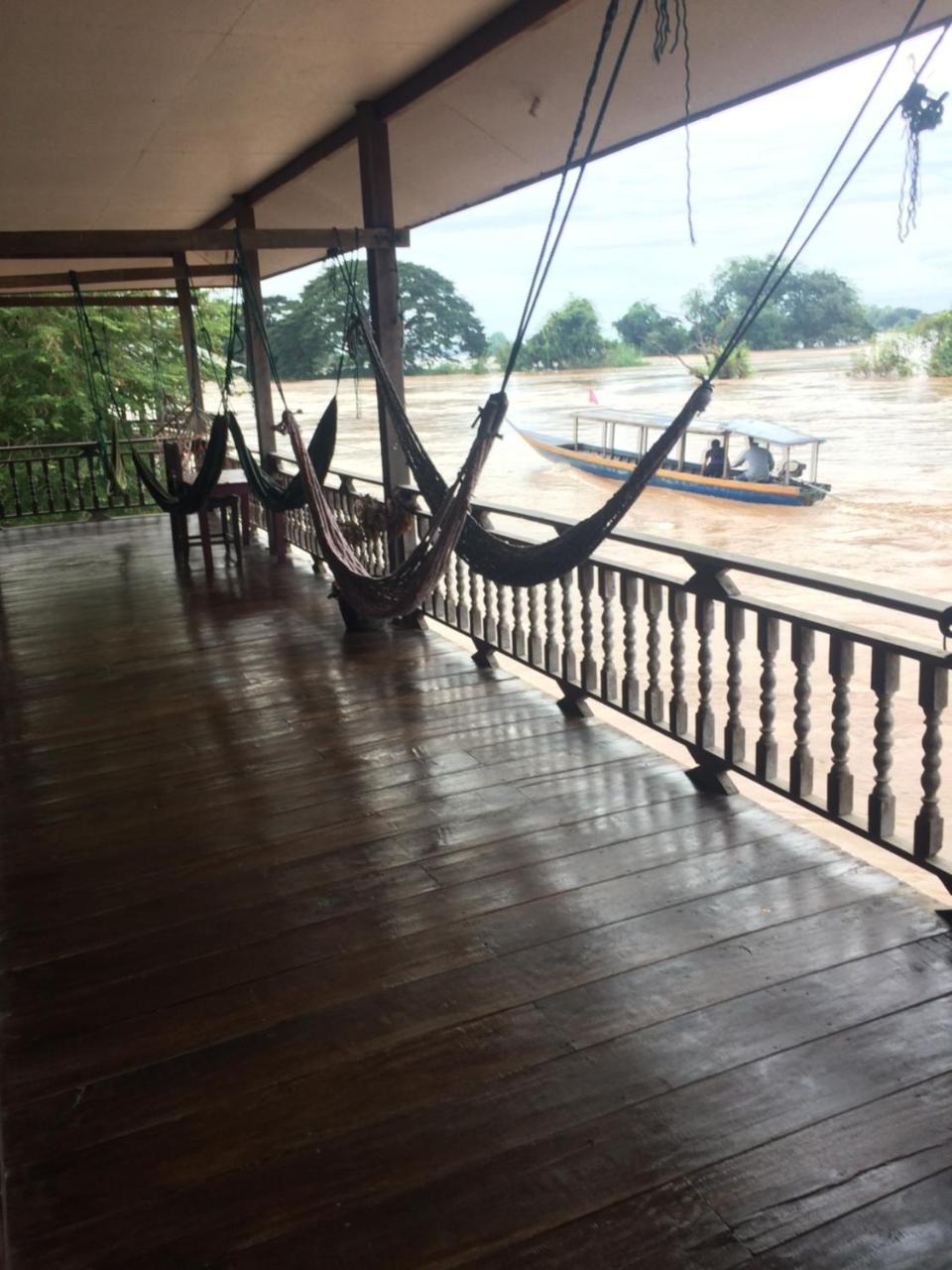 Riverside Bungalow Hotel Ban Dondét Екстериор снимка